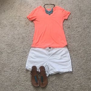 White Old Navy Everyday Shorts
